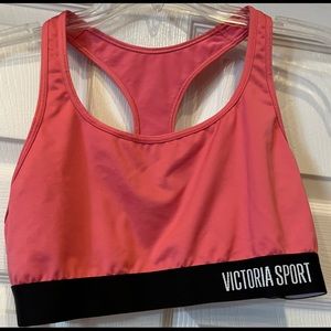 Victoria Secret sports bra Large new without tags
